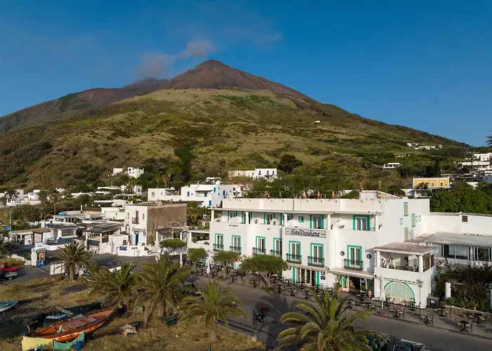 Hotel Ossidiana Stromboli Center