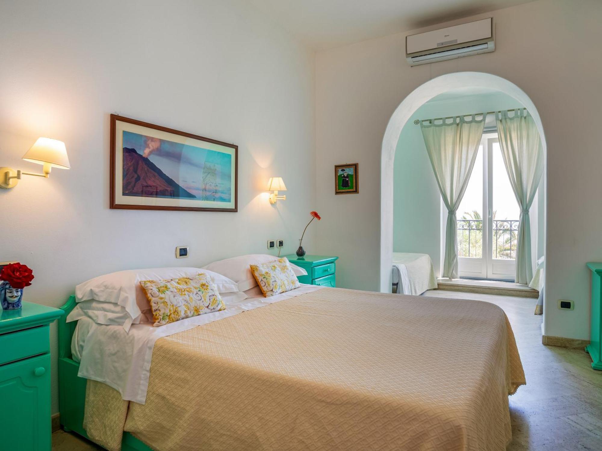 Hotel Ossidiana Center 3*
