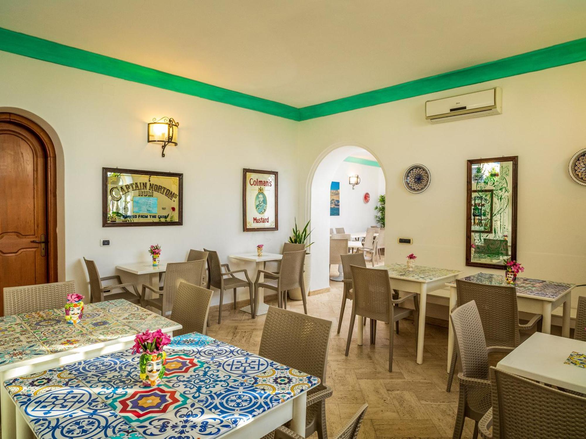 Ossidiana Center Hotel 3*
